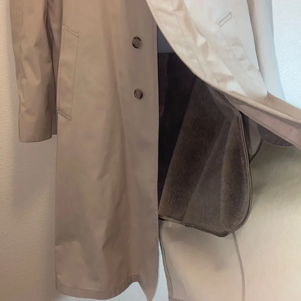 VTG,London Fog Men's Beige Trench Coat Lined Double-Breasted Zip Out Sz, 42 Long